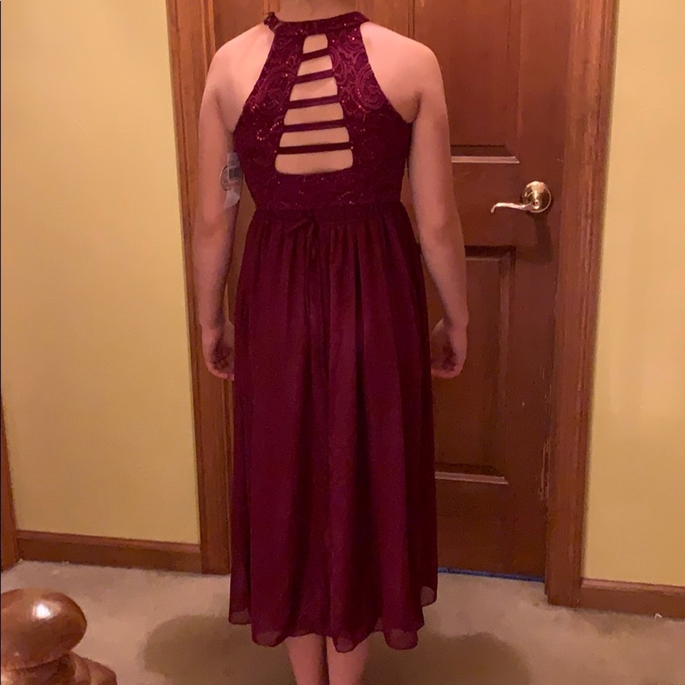 Girl’s Formal Dress - Picture 3 of 3